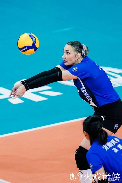 上海女排俄罗斯外援沃隆科娃缘何收获上海球迷满满的爱? 上海女排俄罗斯外援沃隆科娃缘何收获上海球迷满满的爱?
